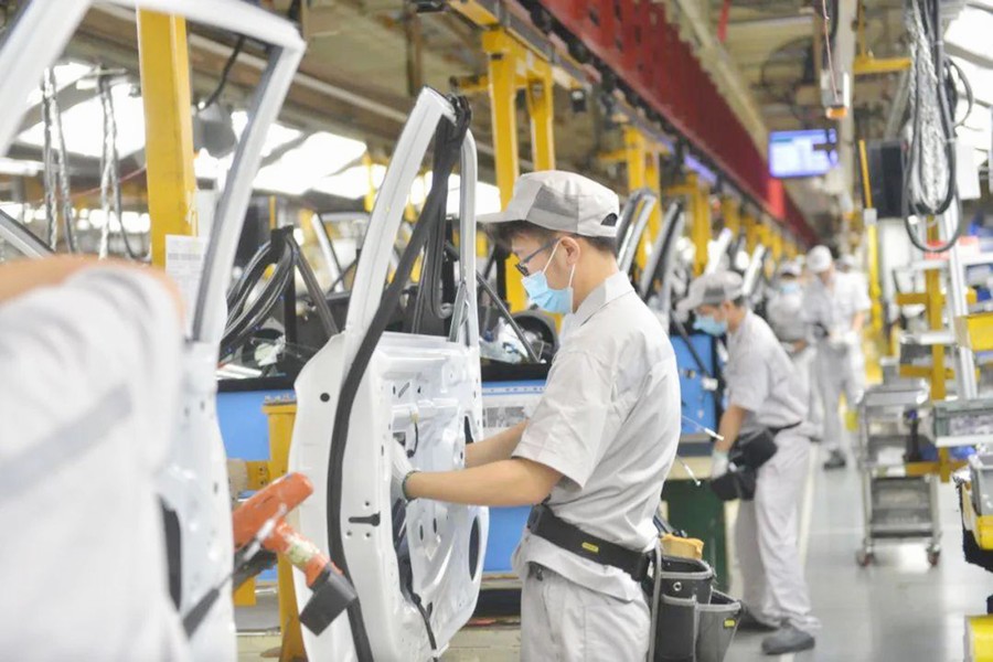 东风风神跨越12万辆 “拥抱客户”跑对多条赛道