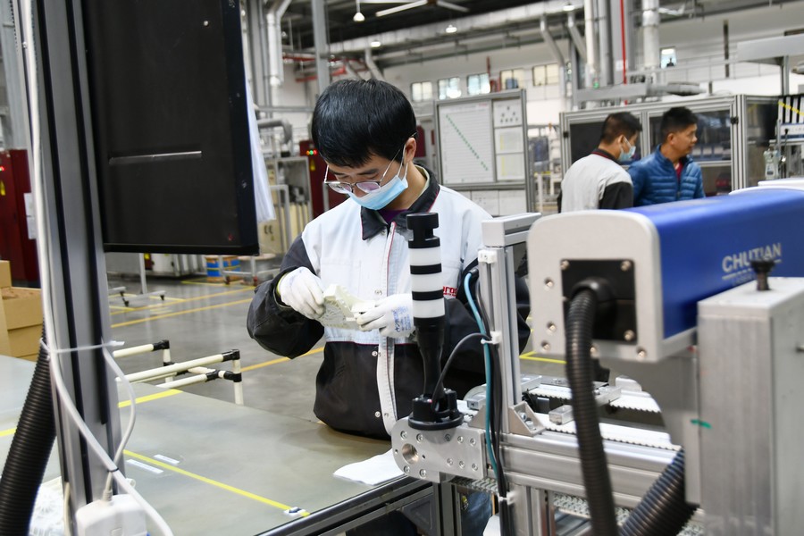 东风博泽：齐心协力打赢“翻身仗”