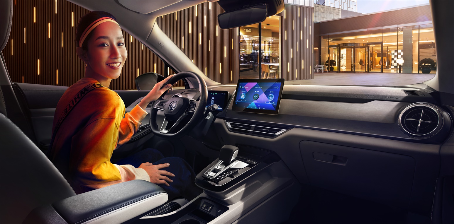 元Pro专为“女神”而来 补贴后售价12.13万-13.14万元