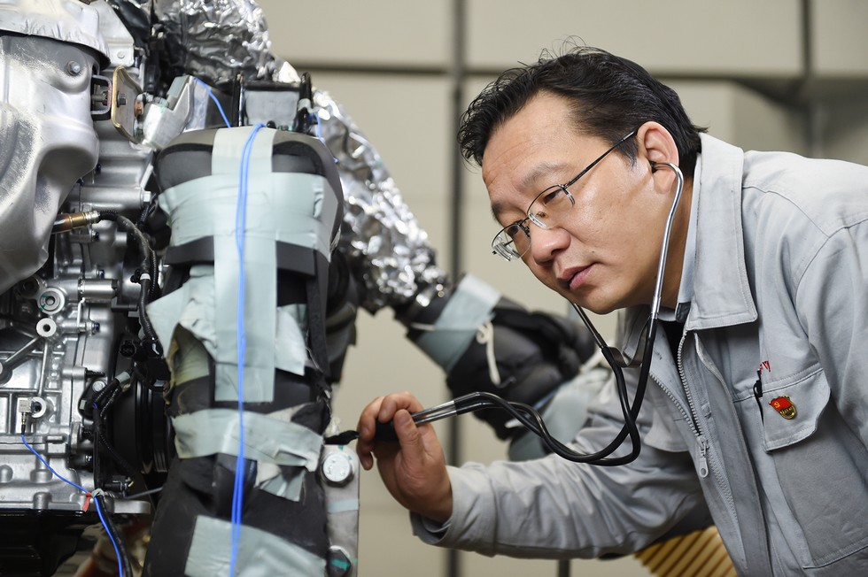 【东风工匠】试“心”大拿杨军