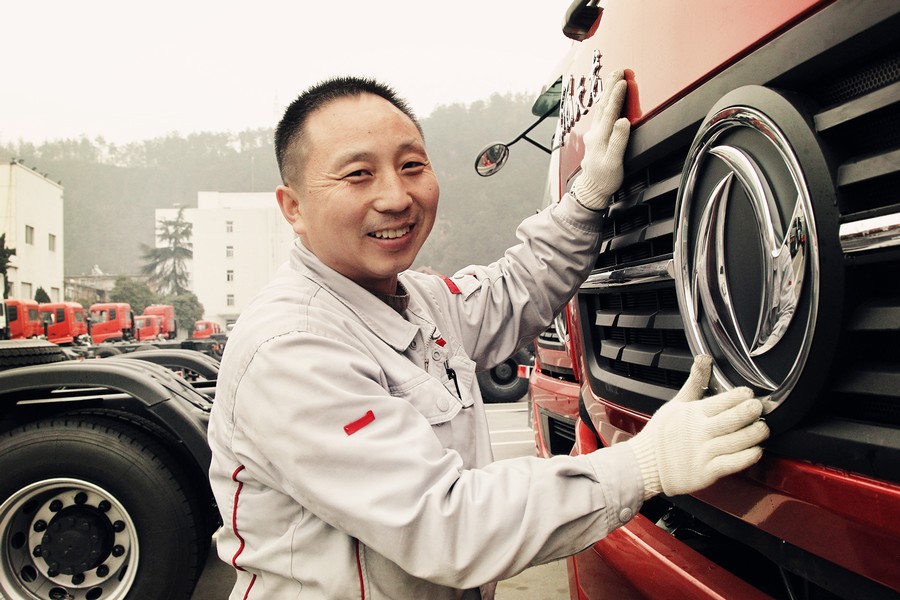 ​​​【东风工匠】装调大王王建清