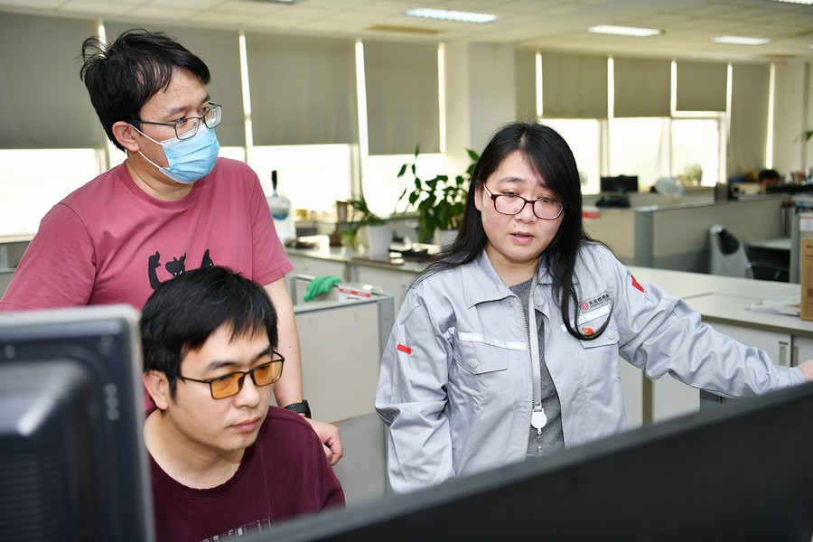 ​​​​​​​​​​【我是党员 我在东风】刘海霞：敢担当的“技术大拿”