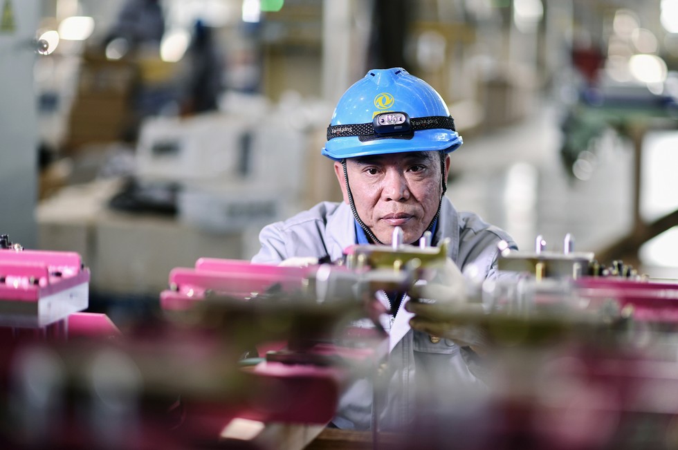 ​​【东风工匠】铣工大师刘军荣