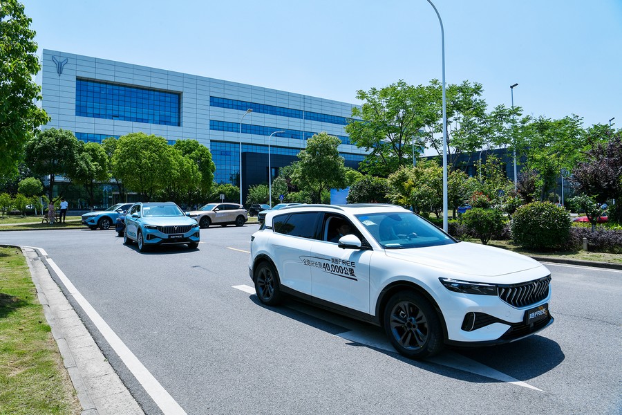 岚图FREE开启4万公里长测之旅