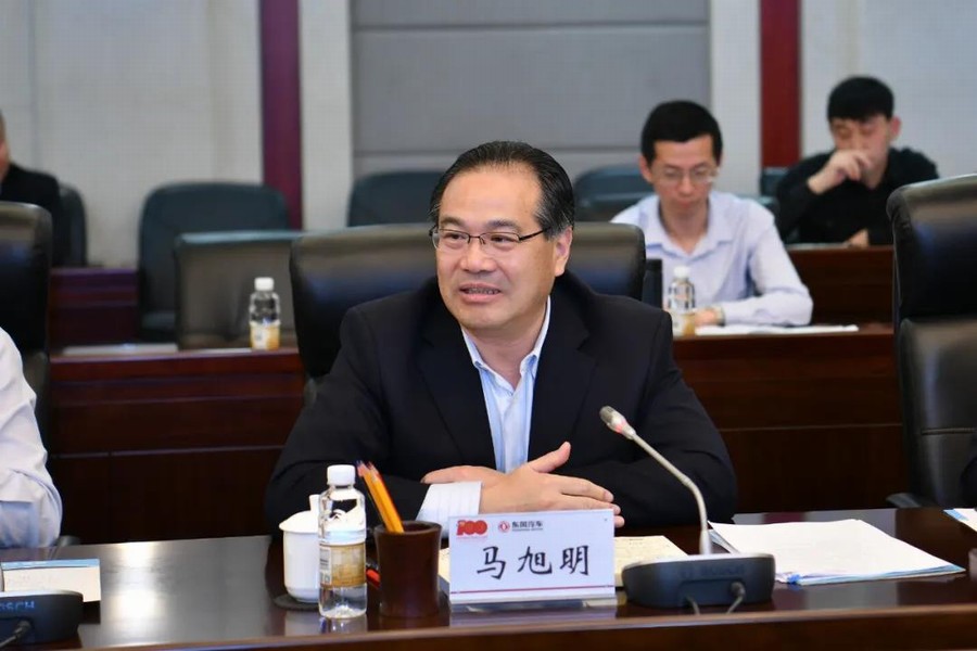 东风公司与襄阳市举行高层会谈