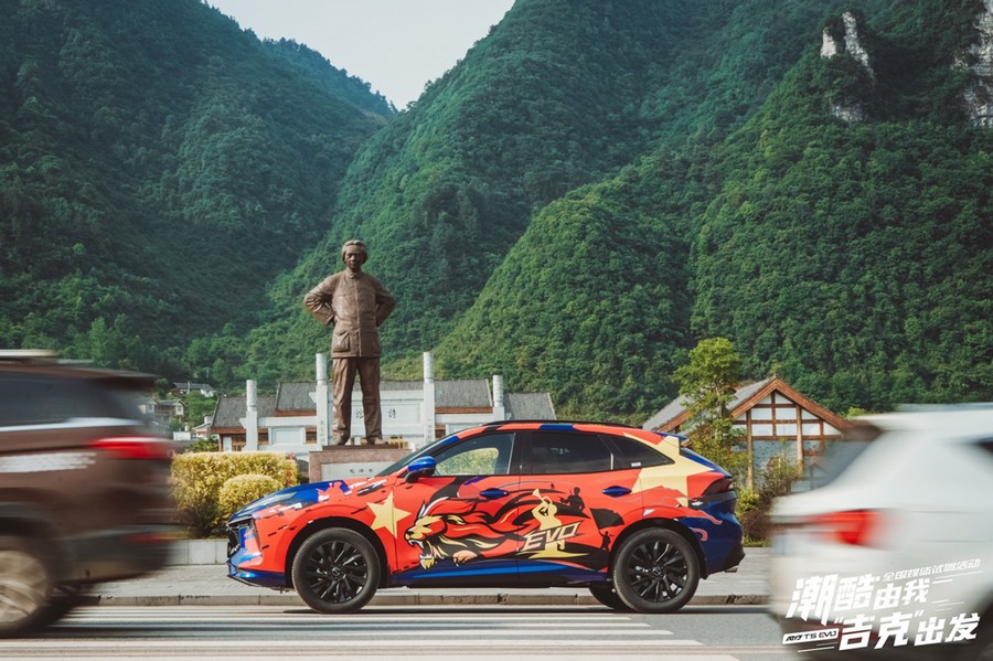 掀SUV新革命风潮，风行T5 EVO全国试驾领潮开启：这就是理想中的“潮车”