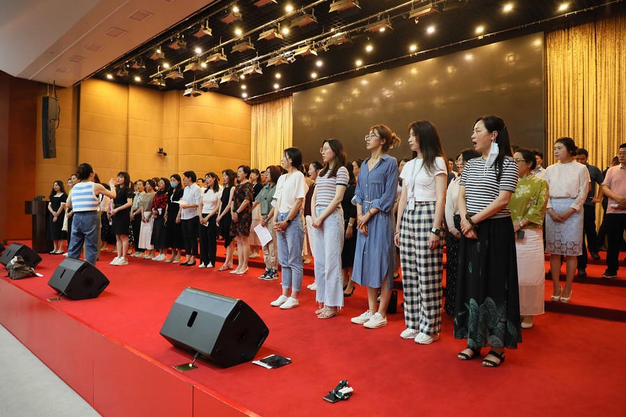 在红色旋律中感悟信仰力量