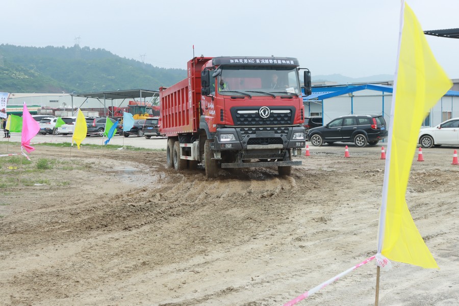 严苛赛事验证东风天龙KC可靠实力