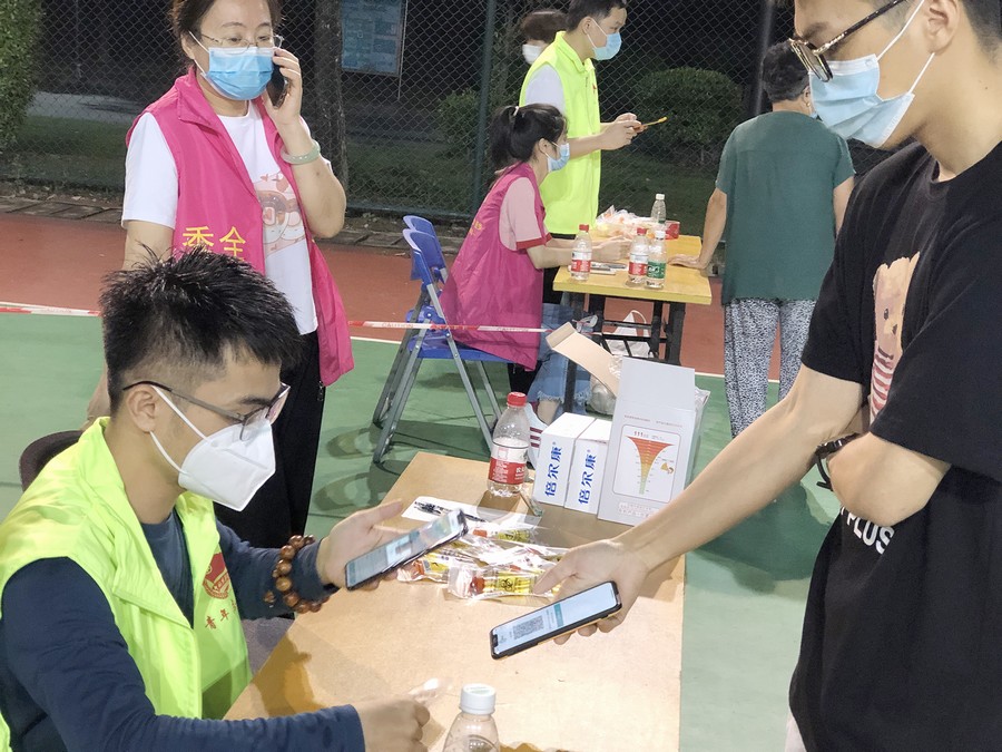 东风日产员工志愿者支援广州抗疫防疫工作