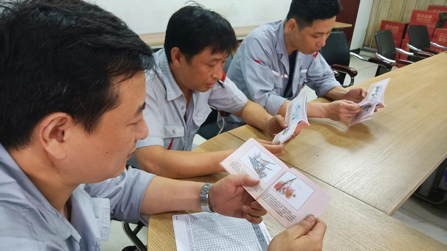 “这个礼物很珍贵，我喜欢！”