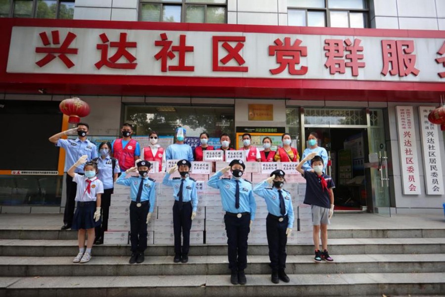 致敬了不起的战疫者