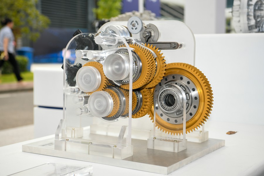 东方风起 春华秋实