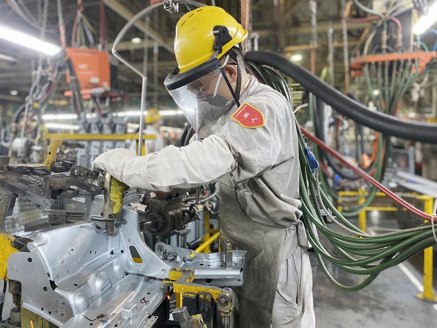 东风乘用车：同心决战“12万”