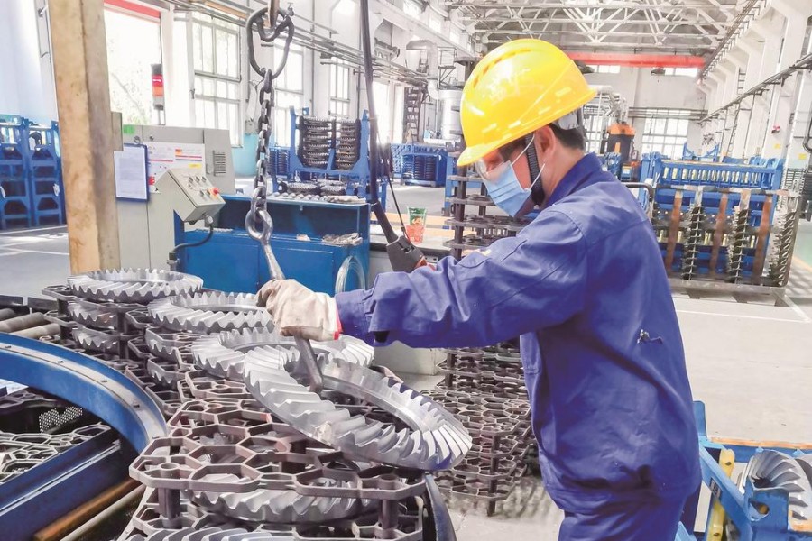 东风商用车干部员工驻厂保供