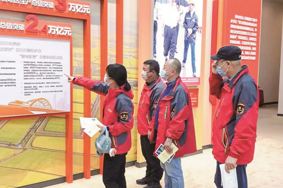 汲取奋进向上的力量