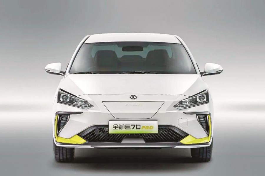 东风风神E70获网约车销量TOP奖第一名