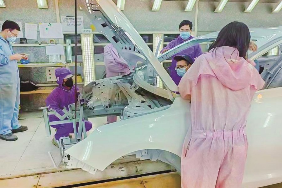 咬紧目标 全力以赴