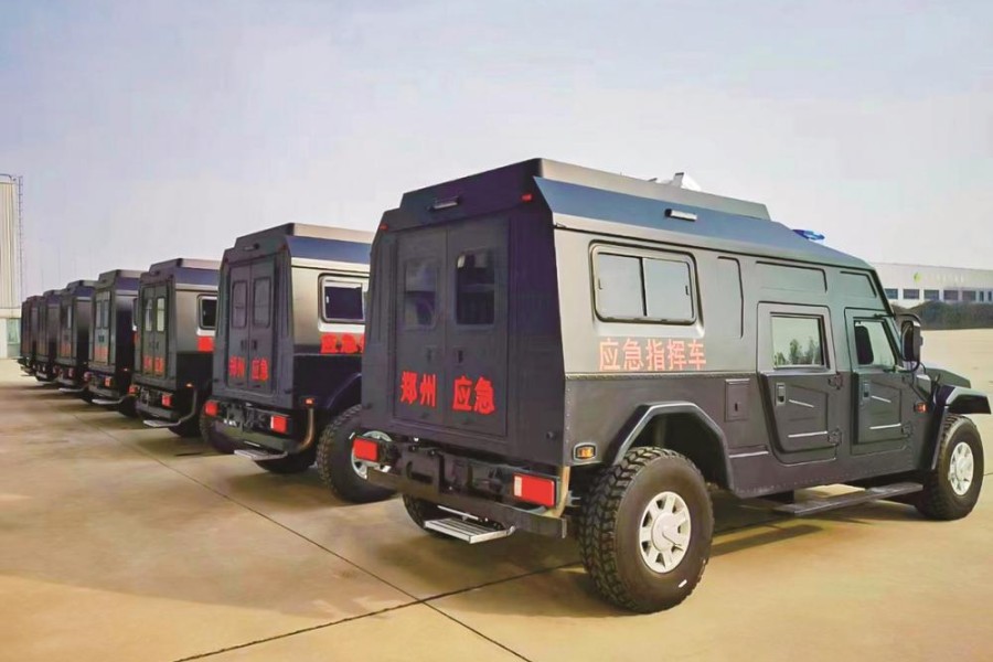东风猛士应急指挥车批量交付郑州客户