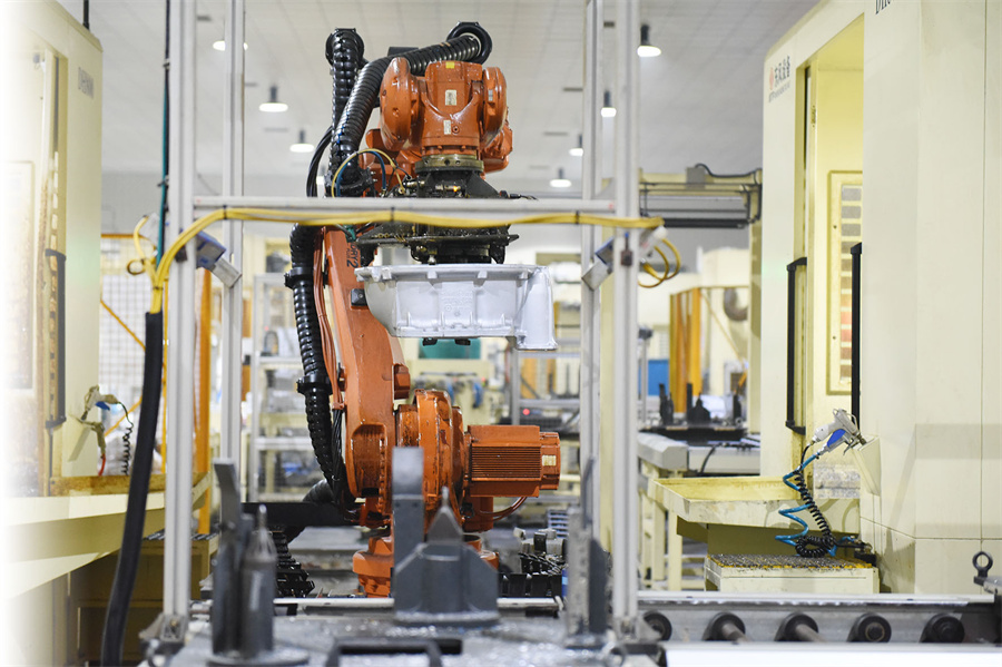 记者探访东风零部件集团通用铸锻分公司生产一线