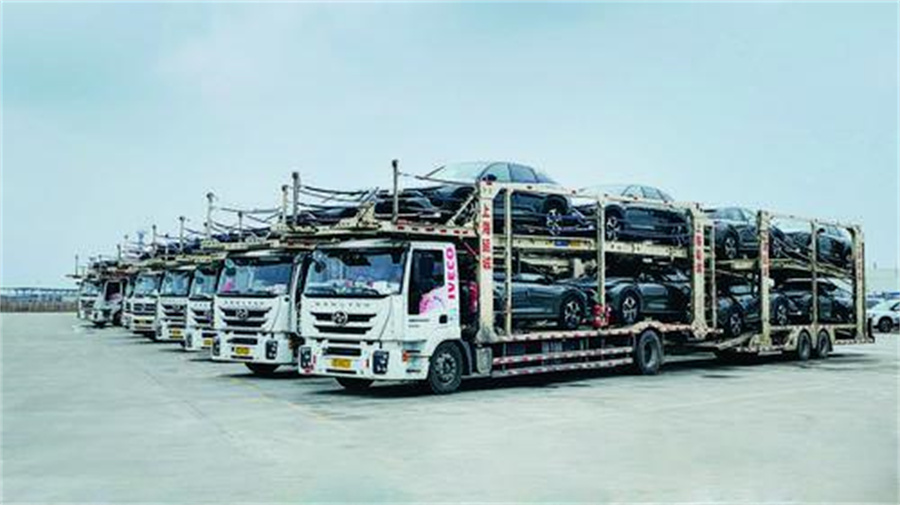 千余辆凡尔赛C5 X出口海外