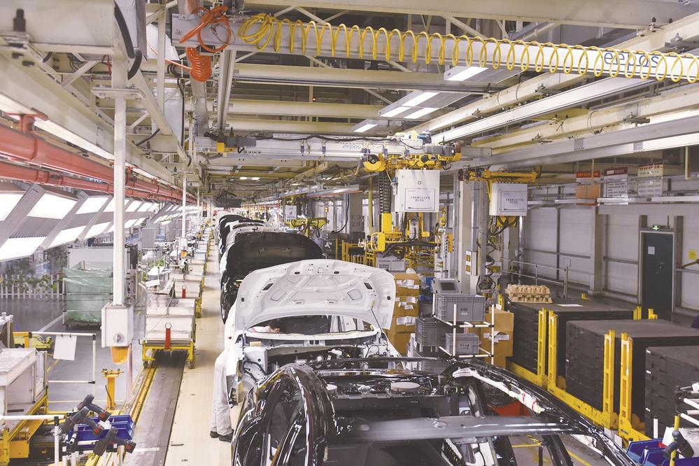 神龙公司：铆足精气神 决战上半年