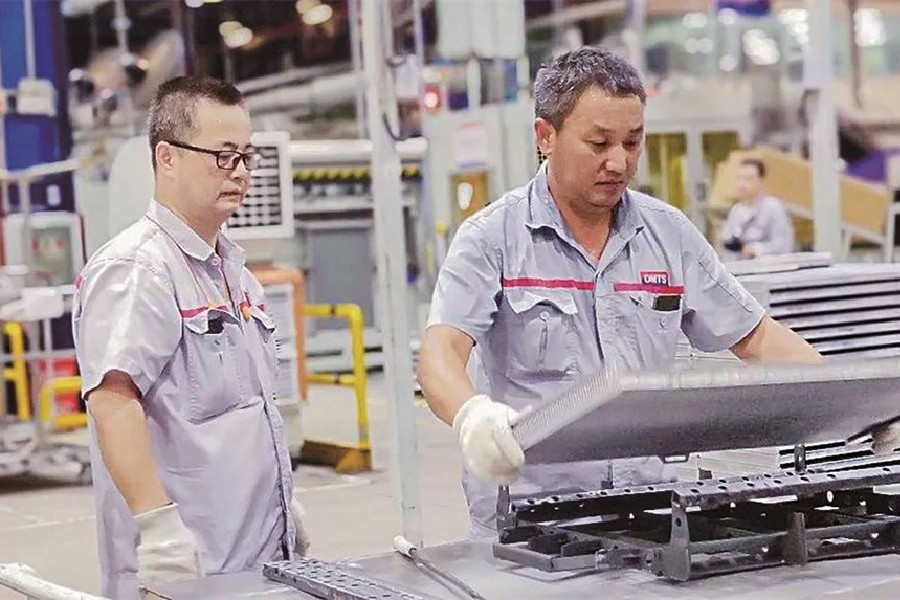 把“干”字落到实处