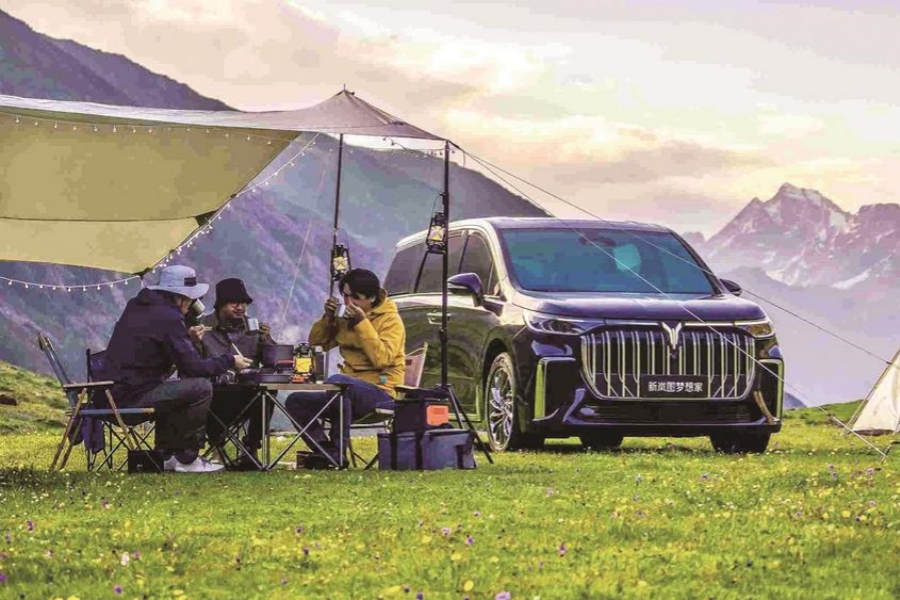 2024款新岚图梦想家开启预订