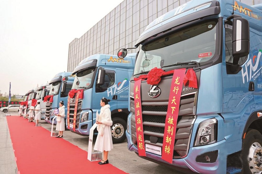 新品多地展 订单次第来