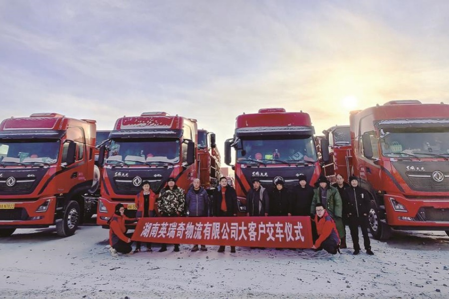 108辆东风天龙燃气子母车交付