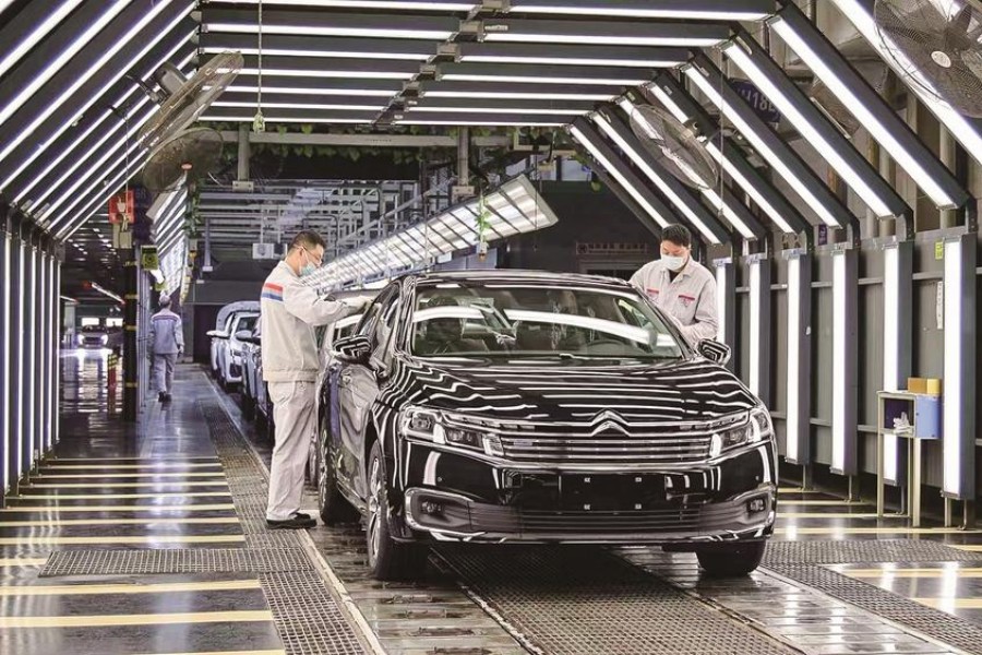 铆足干劲保交付