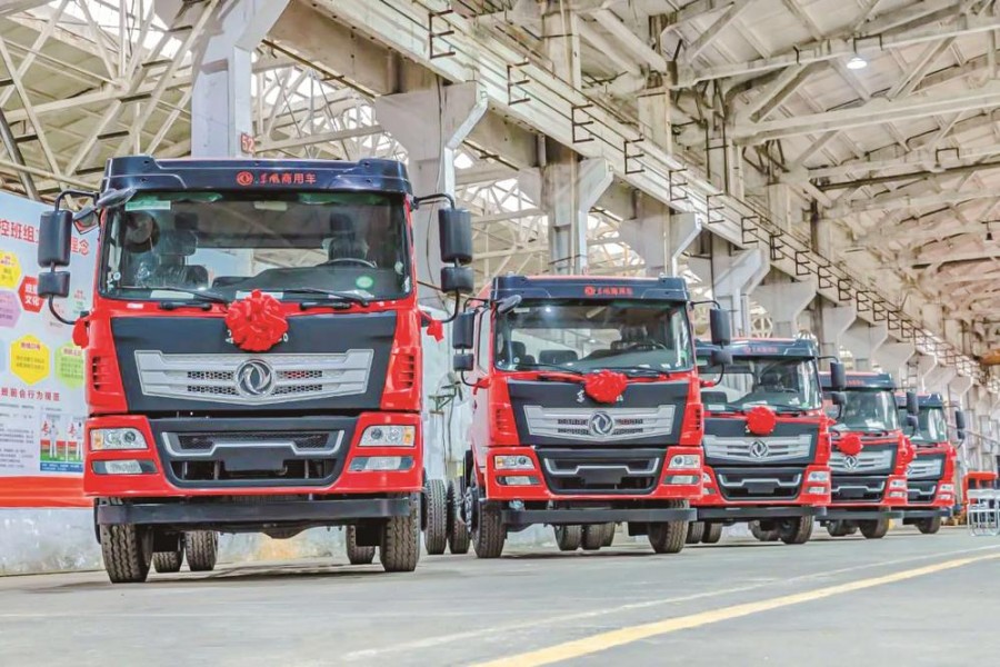 东风商用车平板运输车上市
