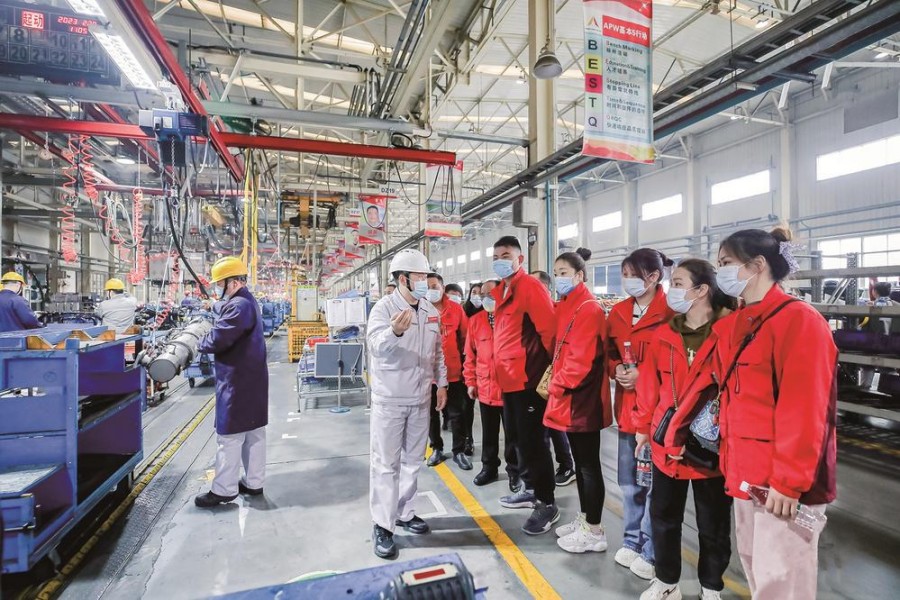 东风轻卡邀车主“回家”