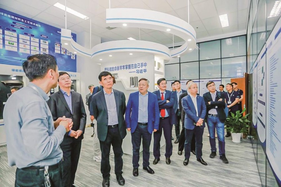 解码东风科技跃迁