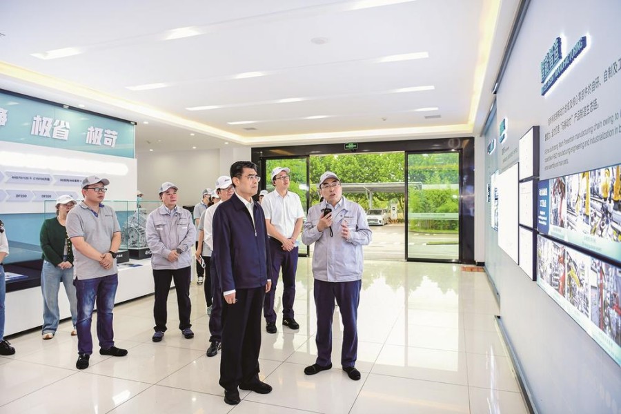 中央主题教育第四十六指导组深入东风公司武汉基地调研指导