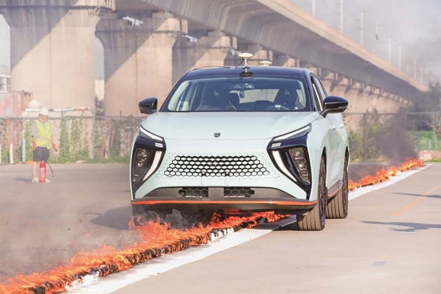 风行雷霆公开挑战烈火穿行