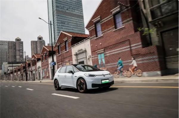 上汽大众纯电动汽车ID.3,7月订单过万,硬核实力谁能拒绝?