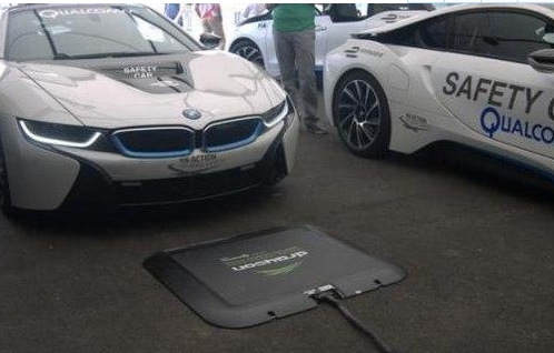 随着科技的发展，电动汽车迎来了新的充电方式