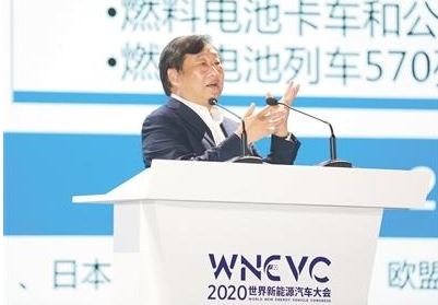 国内外知名车企负责人共论汽车全面电动化愿景