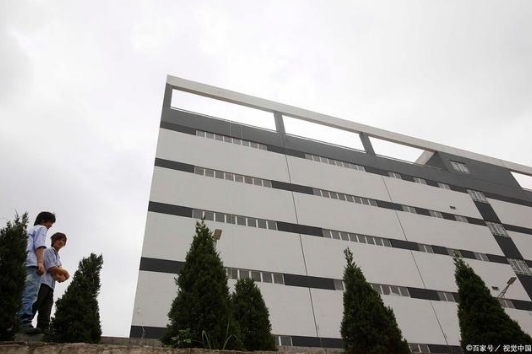 富士康要为全球近300万辆电动汽车供应配件约占10%市场份额