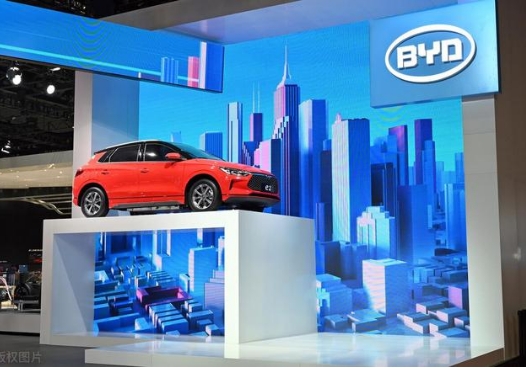 我国的电动汽车战略开始走向全球，而美国再不努力就落后了