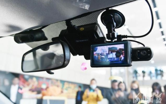 石家庄市区首台纯电动出租车交付使用