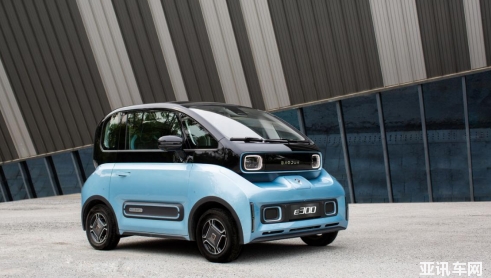 微型电动汽车哪款好?新宝骏这款能满足出行代步,还有高阶智能