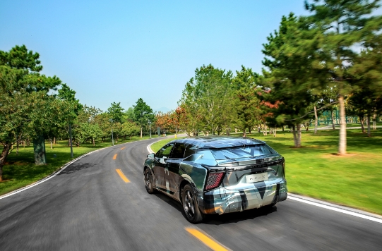 高合HiPhiX全面提升电动汽车行业水平