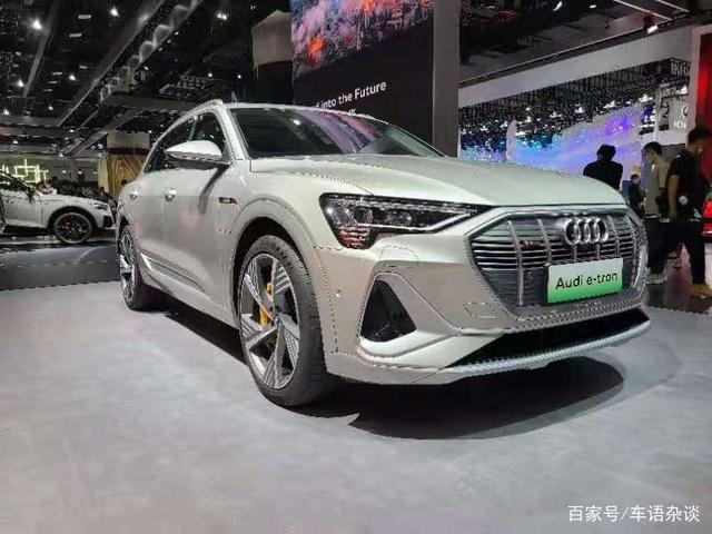 广州车展上的进口电动汽车，400多马力，续航近500KM的奥迪e-tron