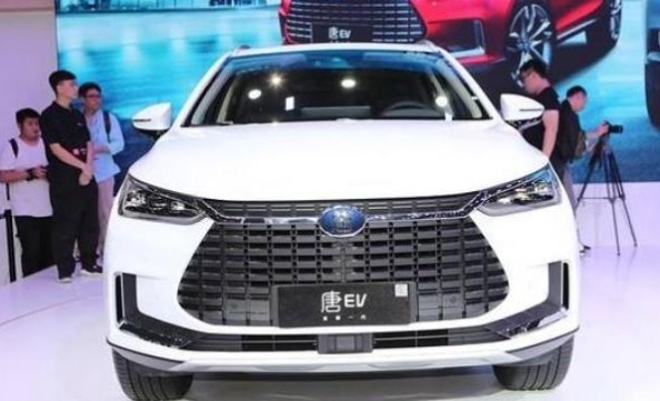 电动车的续航能力如果超过了5000公里，将来会取代燃油车吗？