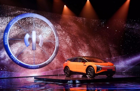 从汽车大国到汽车强国，电动汽车弯道超车可行吗？