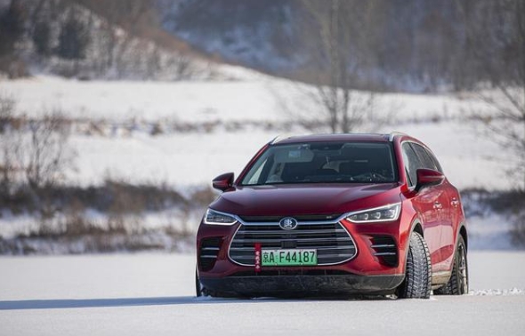 电动汽车值得购买吗？嗯，开起来真香