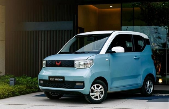 电动汽车值得购买吗？嗯，开起来真香