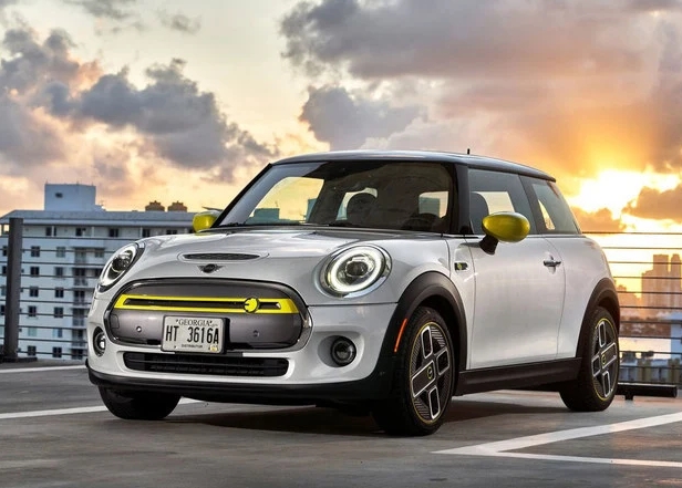 国产MINI纯电动车来了疑似光束首款车谍照曝光