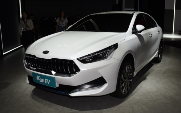 最低调的合资电动轿车续航490KM售价19.68万